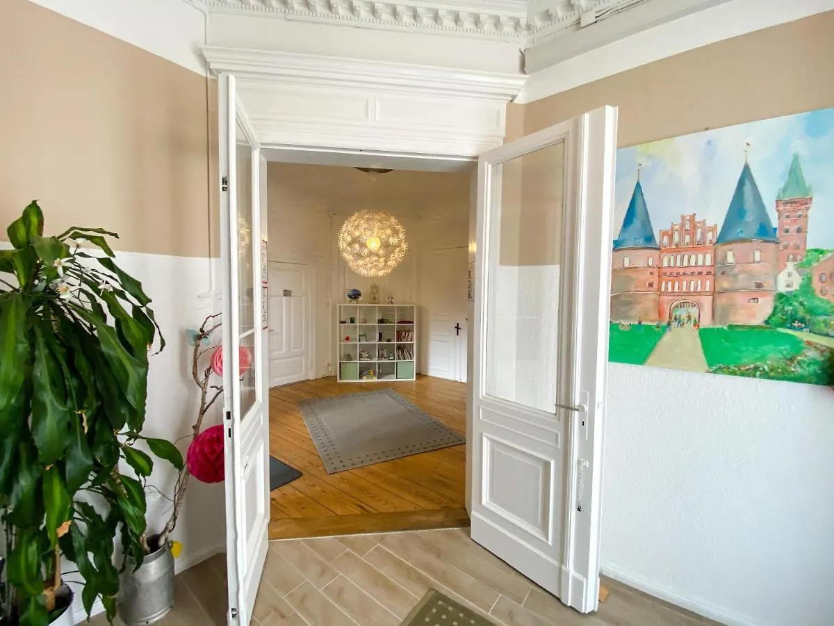 Gæstehus Villa Hanseart Luebeck - Privatzimmer In Zentraler Lage